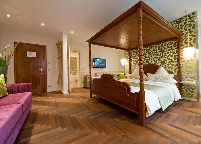 Hotel Romantik Markusturm 3*